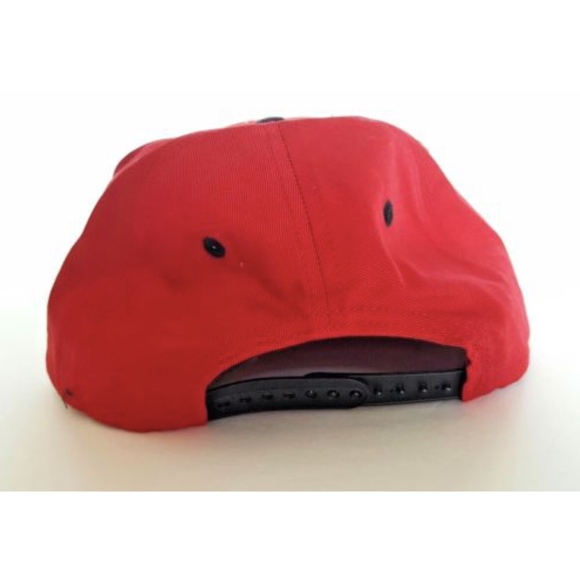 Disney Parks youth Dead Mens Tell no tales red embroidered snapback Pirates - Picture 3 of 5